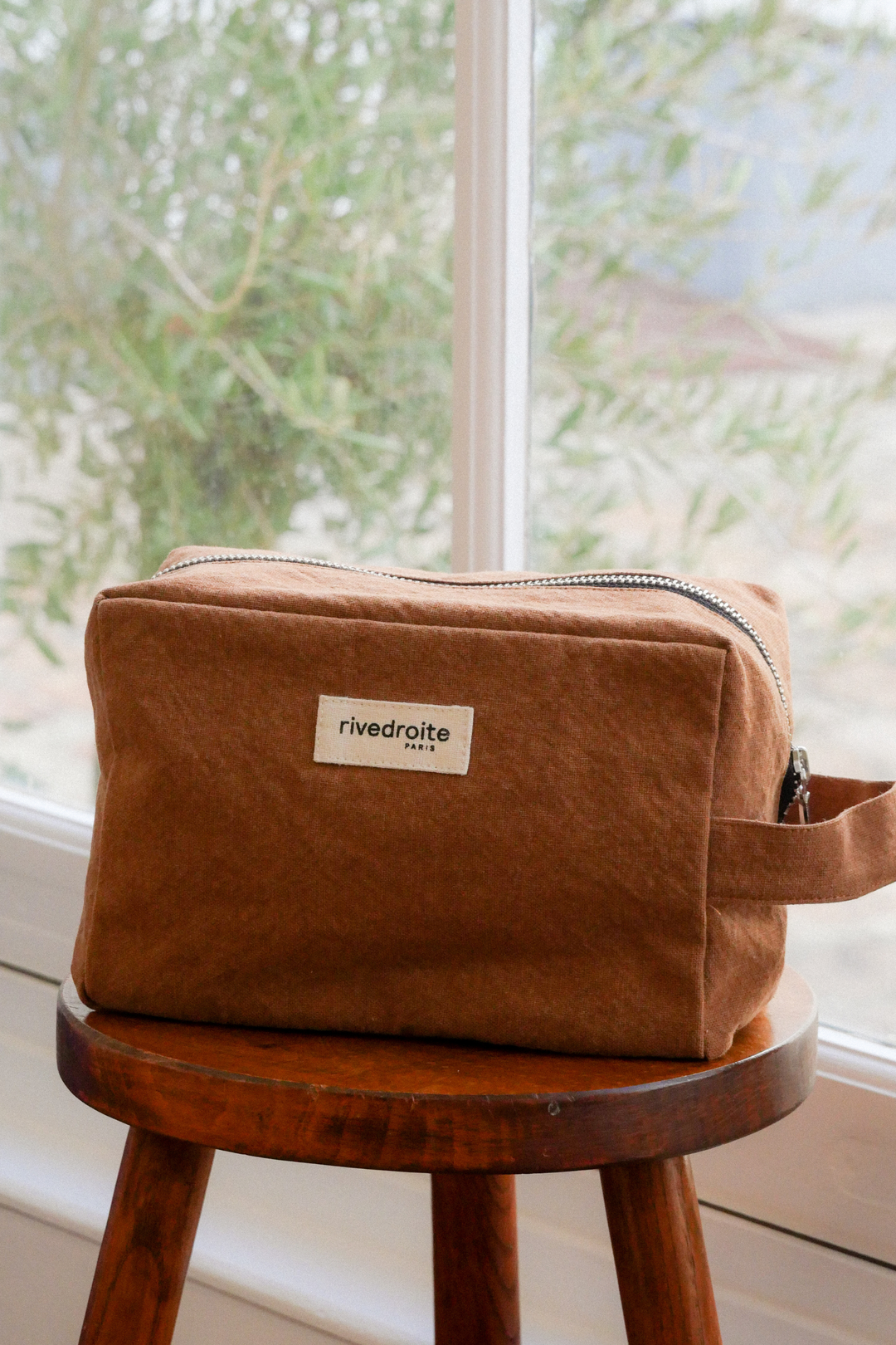 パリ発コットン化粧ポーチ TOURNELLES ☆ rive droite PARIS Tournelles the small pouch - Recycled cotton black