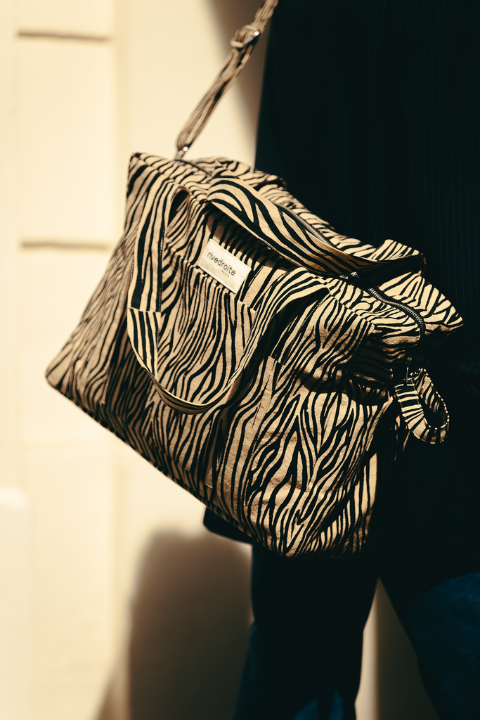 Friday Mini zebra-print leather tote bag in multicoloured - The Attico |  Mytheresa